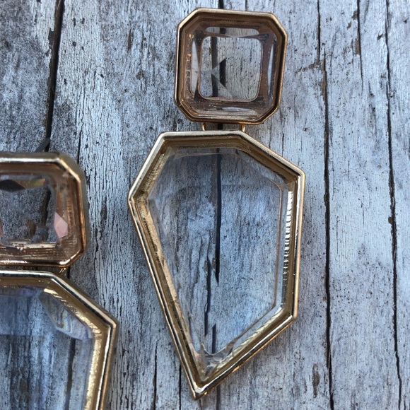 Crystal Drop Earrings! - Picture 3 of 4